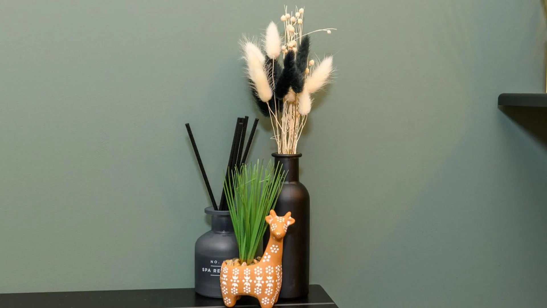 Gad Suite By Koya Homes - 2 Ensuite Bedroom Apartment, Cardiff City Centre, Free Parking